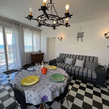 T4 1er Et. 3 Ch, Terrasse, 10m Plage, Parking - Fr-1-701-59