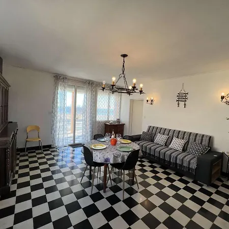 T4 1er Et. 3 Ch, Terrasse, 10m Plage, Parking - Fr-1-701-59 Apartment Valras-Plage