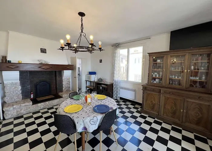 Apartment T4 1er Et. 3 Ch, Terrasse, 10m Plage, Parking - Fr-1-701-59